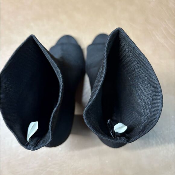 Women’s open toe black boots - Picture 5 of 6